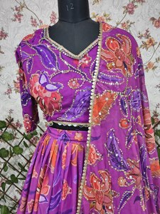 Lehenga Choli de Georgette Sintética de Primera Calidad, Serie 5000, Estampado Digital, 7.5m, Elegante Dupatta con Vuelo, Estilo Bollywood para Fiestas - Product Image 4