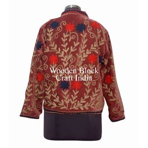 Veste en velours brodée à manches longues pour femmes, veste Suzani pour femmes, broderie Suzani, cadeau pour femmes, belle veste - Product Image 5
