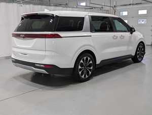 Minivan Kia Carnival EX FWD 2024 de Lujo, para Pasajeros, Transmisión Automática de 8 Velocidades, Gasolina - Product Image 3