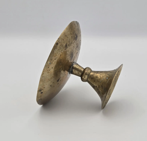 Bol décoratif moderne en acier inoxydable durable avec base sculptée unique pour centre de table et décoration intérieure de luxe - Product Image 2