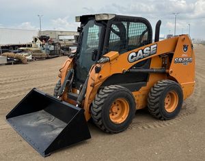 Cargadora de Materiales Usada SR250 Skid Steer - Product Image 4