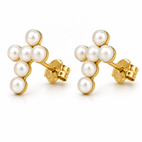 JJBRAVO - Pendientes de Cruz Cristiana de Oro Sólido de 14k con Perla de Agua Dulce de 3mm, Joyería Religiosa para Mujer, Regalo para Bodas y Fiestas