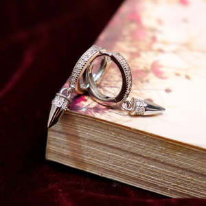 Pendientes de Plata Pura Zarkan, Estilo Bala, con Baño de Oro, Diseño Moderno con Puntas Religiosas, para Bodas, Fiestas o Regalos - Product Image 1
