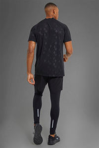 Venta al por mayor cómoda tela camiseta logotipo personalizado Loos Fit hombres camiseta verano temporada manga corta para hombres - Product Image 5