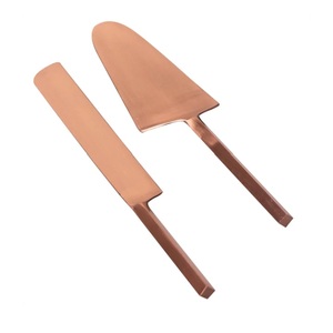 ชุดช้อนส้อมสำหรับตกแต่งโต๊ะอาหารค่ำสไตล์หรูหรา - Product Image 2