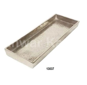 Bandeja de servicio de metal dorado y mármol blanco con asa para hotel y restaurante en casa - Product Image 3