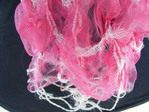 Étole en polyester transparente imprimée personnalisable style sergé avec motif brodé courte longueur pour les cadeaux de printemps - Product Image 3