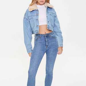 Femmes en détresse déchiré décontracté Jean veste 2025 haute qualité ajusté Denim durable prix de gros vestes de fourrure - Product Image 2