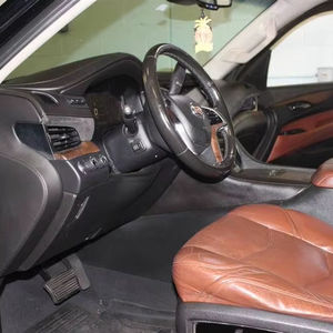 Cadillac Escalade ESV Premium 2015 Usado, Origen Estadounidense, Garantía de 1 Año - Product Image 1