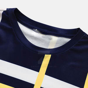 Camiseta de Hombre 100% Algodón Transpirable, de Alta Calidad, Ecológica y Cómoda, Estilo Urbano con Opciones Personalizables - Product Image 3