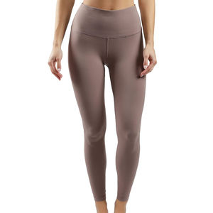 Leggings de fitness mi-longs super doux, légers et respirants, style tendance 2025, élastique personnalisé pour femme - Product Image 1