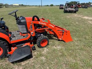 2024 Tractor utilitario Kubota 2017 4WD - Product Image 5