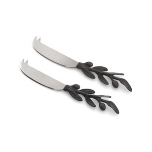 Distributeur de beurre avec logo personnalisé et poignée en métal noir épais design de brindilles ramifiées sets de table à manger au design royal couteaux à fromage - Product Image 3