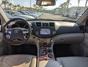 Toyota Highlander XLE 2022 Usado con Navegación, Premium, Automático, Sin Accidentes, Listo para Enviar - Product Image 2