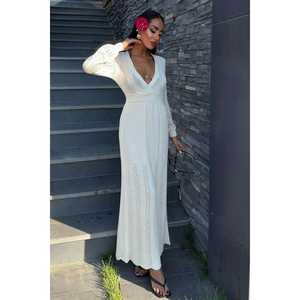 Vestido de punto transpirable con cuello pronunciado 2856 con cintura natural - Product Image 6