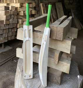 ไม้คริกเก็ตไม้ตี้พร้อมโลโก้สติกเกอร์ตามสั่ง - Product Image 4