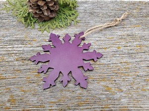 เครื่องประดับต้นคริสต์มาสรูปใบเมเปิ้ล เป็นมิตรกับสิ่งแวดล้อม ของขวัญสุดพิเศษ ตกแต่งบ้านสำหรับคริสต์มาส ปีใหม่ งานปาร์ตี้ ของประดับตกแต่งแขวนสำหรับเทศกาลคริสต์มาส - Product Image 4