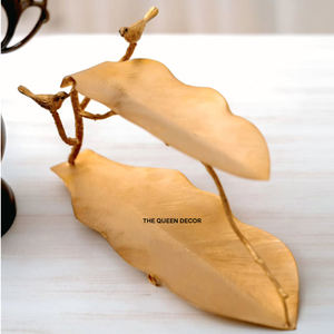 ถาดตกแต่งรูปใบไม้และนก ดีไซน์ทันสมัย ชุบทอง สวยงาม สำหรับบ้าน โรงแรม และร้านอาหาร - Product Image 1