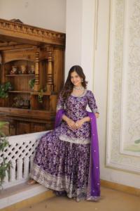 Dernier Designer Satin Soie Zari Fil Travail Gharara Costume Par Fab Zone - Product Image 2
