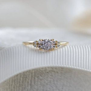 Bague de fiançailles élégante pour femme en or massif 14 carats avec grappe de diamants de laboratoire en argent, bijoux raffinés pour mariage, anniversaire, fête - Product Image 1