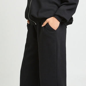 Conjunto Deportivo Casual de Moda Urbana para Mujer con Cintura Elástica y Cierre de Cremallera, Diseño Moderno y Casual / Logotipo Personalizado - Product Image 3