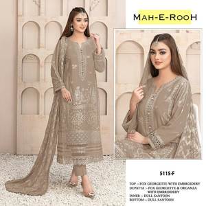 2024 Viscosa de alta calidad Georgette Salwar Kameez Indian/Pakistani Wedding and Festival Wear - Product Image 5