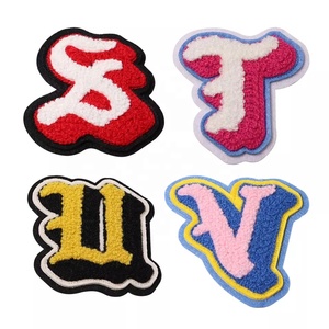 Patchs tissés en toile avec lettres de l'alphabet personnalisées, à repasser, appliqués écologiques, vente en gros, fabrication sur mesure pour chapeaux, fabriqués au Pakistan - Product Image 5