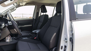 La Mejor Oferta del Día 2025 T O Y O T A HI-LUX DC 2.4D 4X4 P. WINDOW – BLANCO - Product Image 6