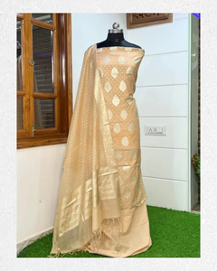 Elegante Traje Tradicional Banarasi de Seda Mercerizada para Mujer, Conjunto de Kurti de 3 Piezas Sin Costuras, Perfecto para Fiestas, Festivales y Uso Casual - Product Image 2