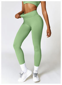Ensemble de vêtements de yoga actif pour femmes en 2 pièces, respirant, écologique, motif uni, évacuation de l'humidité, vêtements de sport pour la salle de sport, vêtements de fitness - Vente en gros - Product Image 3