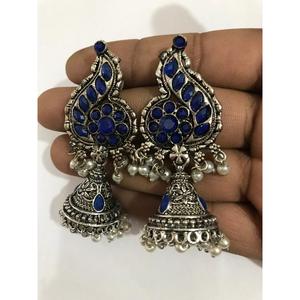 Pendientes de Perlas Jhumki Azules Oxidados - Product Image 1