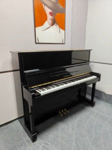 Piano Vertical Yamaha U100 de 88 Teclas con Teclado Contrapesado de Madera Sólida, Estilo Clásico, Montaje en Suelo, Instrumento Profesional U1 U2 - Product Image 1