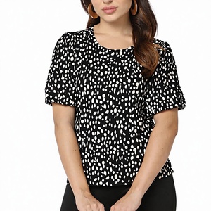 Fabricant sur mesure de t-shirts pour femmes à manches longues aux designs tendance, avec une portée de distribution mondiale et des tarifs d'exportation directs d'usine. - Product Image 1