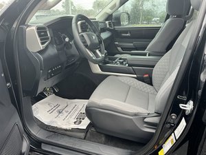 Toyota Tundra SR5 Twin Turbo 4WD d'occasion propre 2023 - Product Image 4