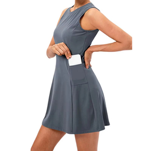 Ensemble d'uniforme de robe de tennis à séchage rapide pour femme avec jupe et haut pour la pratique sportive et les jours de match - Product Image 5