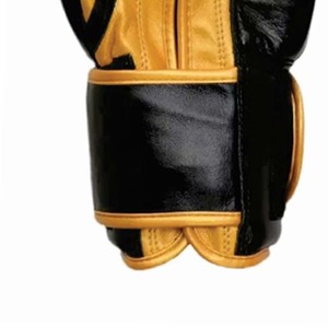 Guantes de boxeo con empuñaduras Ropa de entrenamiento impermeable Nueva Etiqueta Privada Guantes de boxeo de cuero Logotipo impreso personalizado para hombres - Product Image 6