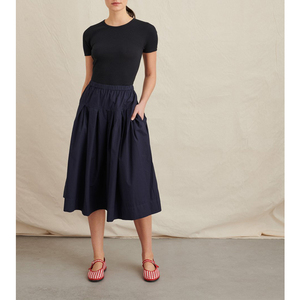 Camiseta de manga corta personalizada para mujer al por mayor 100% algodón negro logotipo impreso diseño liso tela en blanco - Product Image 4