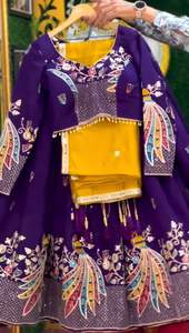 Lehengha detalles Tela Foux Gorgette Hilo de trabajo con Sequnce con tamaño hasta 44 Interior - Product Image 2