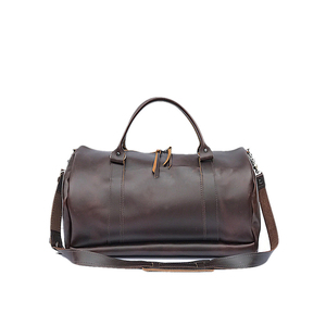 Vente en gros Sac de sport en cuir véritable noir unisexe personnalisé avec fermeture à glissière spacieuse de style occidental - Product Image 6