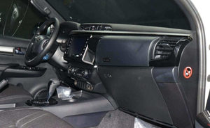 TOYOTA HILUX - Product Image 3