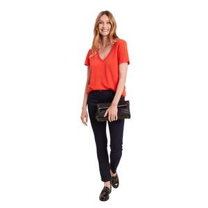 Hot Sale Loose Fit Ladies <b>Crop</b> <b>Top</b> Custom Logo Women Cropped T Shirts Soft Cotton <b>Crop</b> Tshirt for Girls - Product Image 4