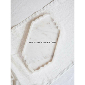 Bandejas para servir de diseño único Bandeja decorativa elegante ecológica para el hogar de aspecto de mármol natural indio hecho a mano - Product Image 1