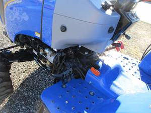 NOUVEAU - Tracteur HOLLAND WORKMASTER 40 4WD - Product Image 4