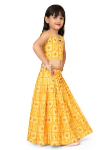 Shoryam Fashion Bandhani Lehenga Choli Jaune pour Filles |   Tenue de fête traditionnelle ethnique pour enfants, longue, séchage rapide, coupe classique - Product Image 3