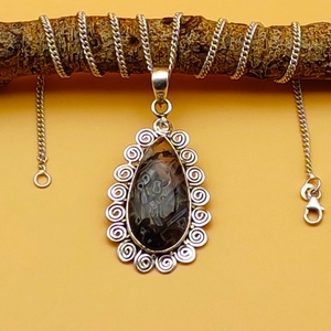 Collar con colgante de estilo minimalista de Plata de Ley 925, diseño del Suroeste, piedra preciosa de ágata, colgantes y dijes finos de un tipo - Product Image 1