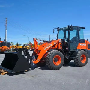 Chargeuses sur pneus Kubota R090 d'occasion à vendre - Product Image 1