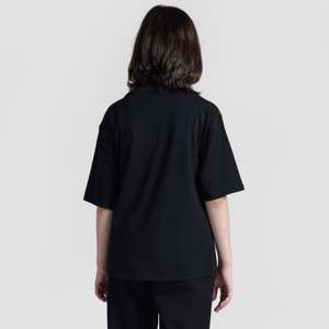 Chemise en velours côtelé simple et tendance GA en noir - Product Image 2