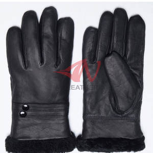 Gants de conduite en cuir de qualité supérieure, conçus pour un confort maximal et un contrôle optimal de la direction - Product Image 3