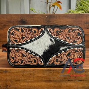 Sac cosmétique en cuir usiné à la main portable de grande capacité sac de maquillage féminin cheveux sur la peau de vache organisateur voyage trousse de toilette et étuis - Product Image 1