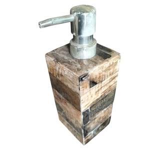 Porte-savon artisanal en bambou Artisan II, qualité supérieure, design minimaliste pour salles de bain de luxe, modèle II-EH BCA - Product Image 1